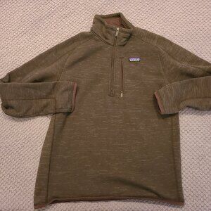 Need BTC, selling Green Patagonia Fleece Men's Large